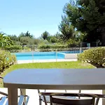 Victoria Garden מלון דירות