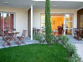 Victoria Garden 3* Λα Σιοτά