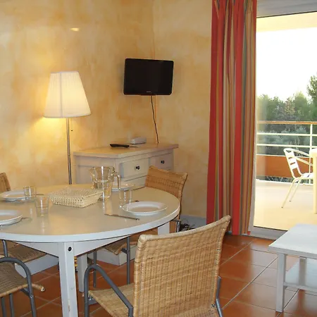 Victoria Garden 3*