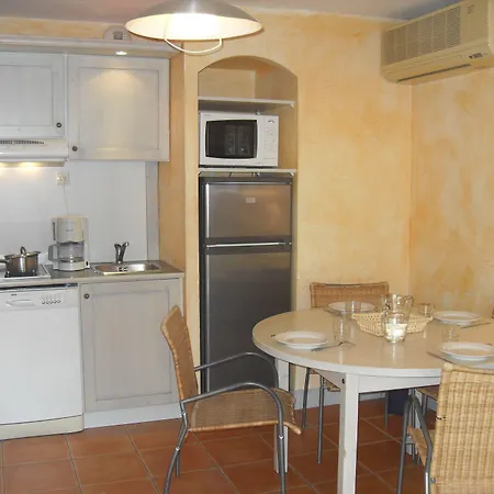 Victoria Garden Ξενοδοχείο με διαμερίσματα 3*