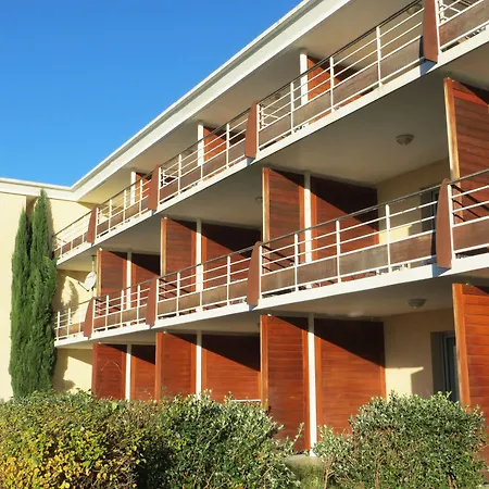 Appart hôtel Victoria Garden 3*