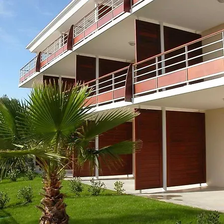 Victoria Garden Aparthotel