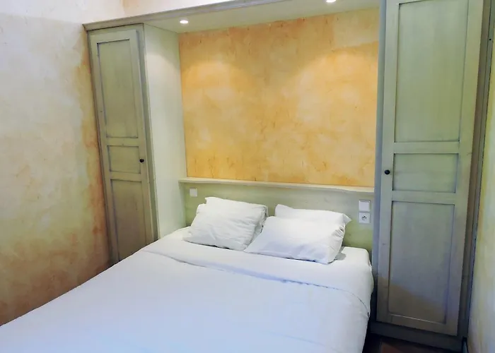 Appart hôtel Victoria Garden 3*